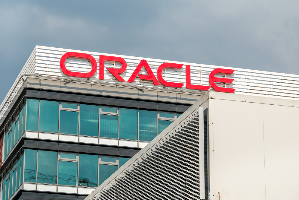 Oracle cuts hundreds of jobs in its health unit