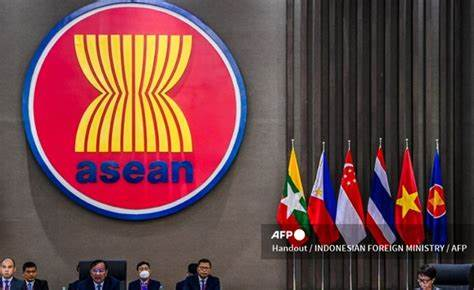 ASEAN ministers , Conflict in Myanmar, 